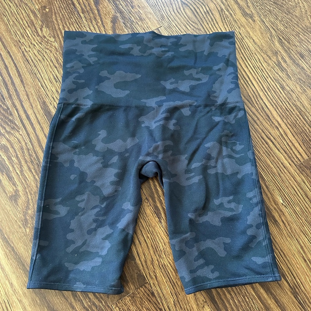 Spanx camp biker shorts